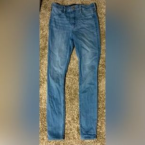 Hollister high rise jeggings